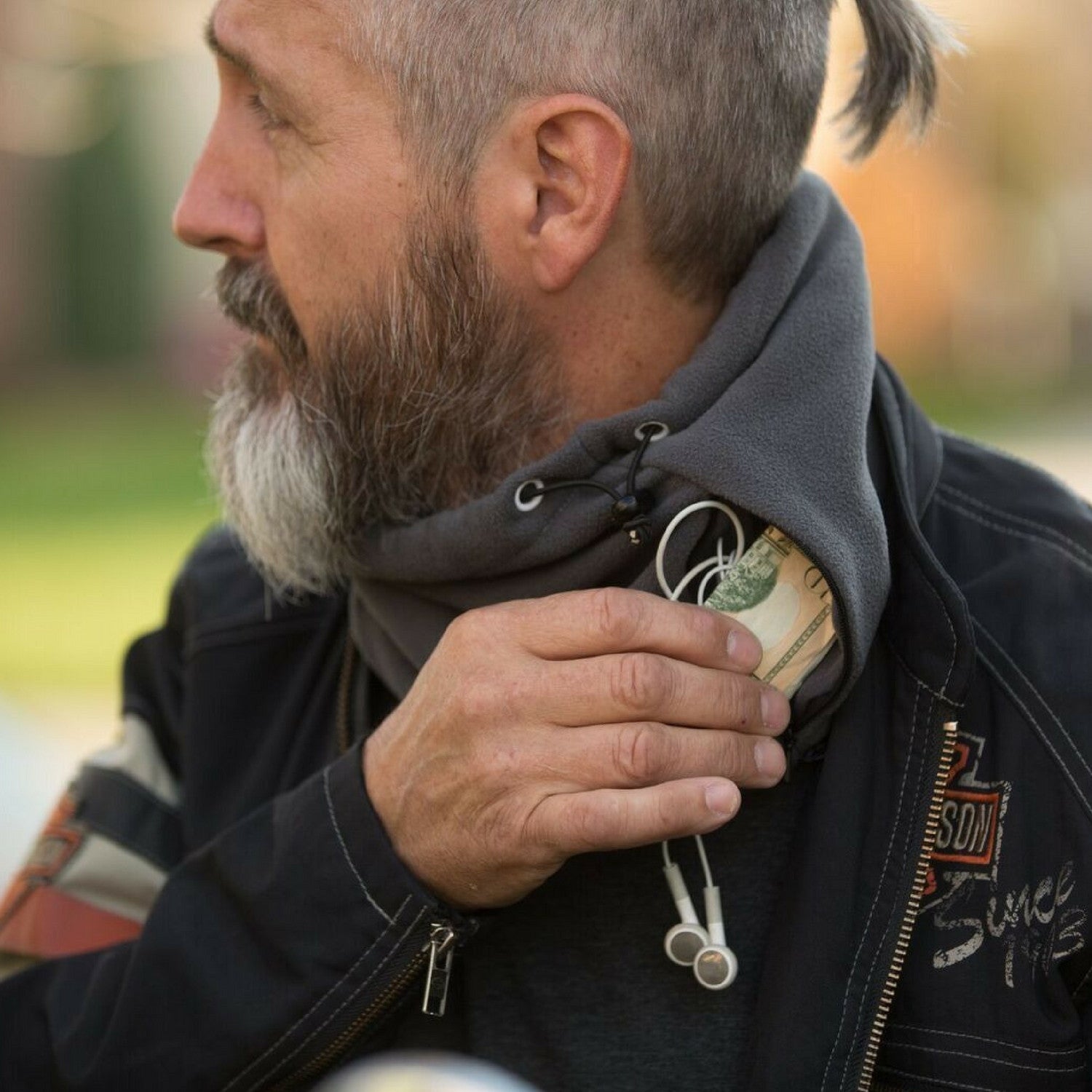 Convertible Neck Gaiter with Pocket™ SHOLDIT®