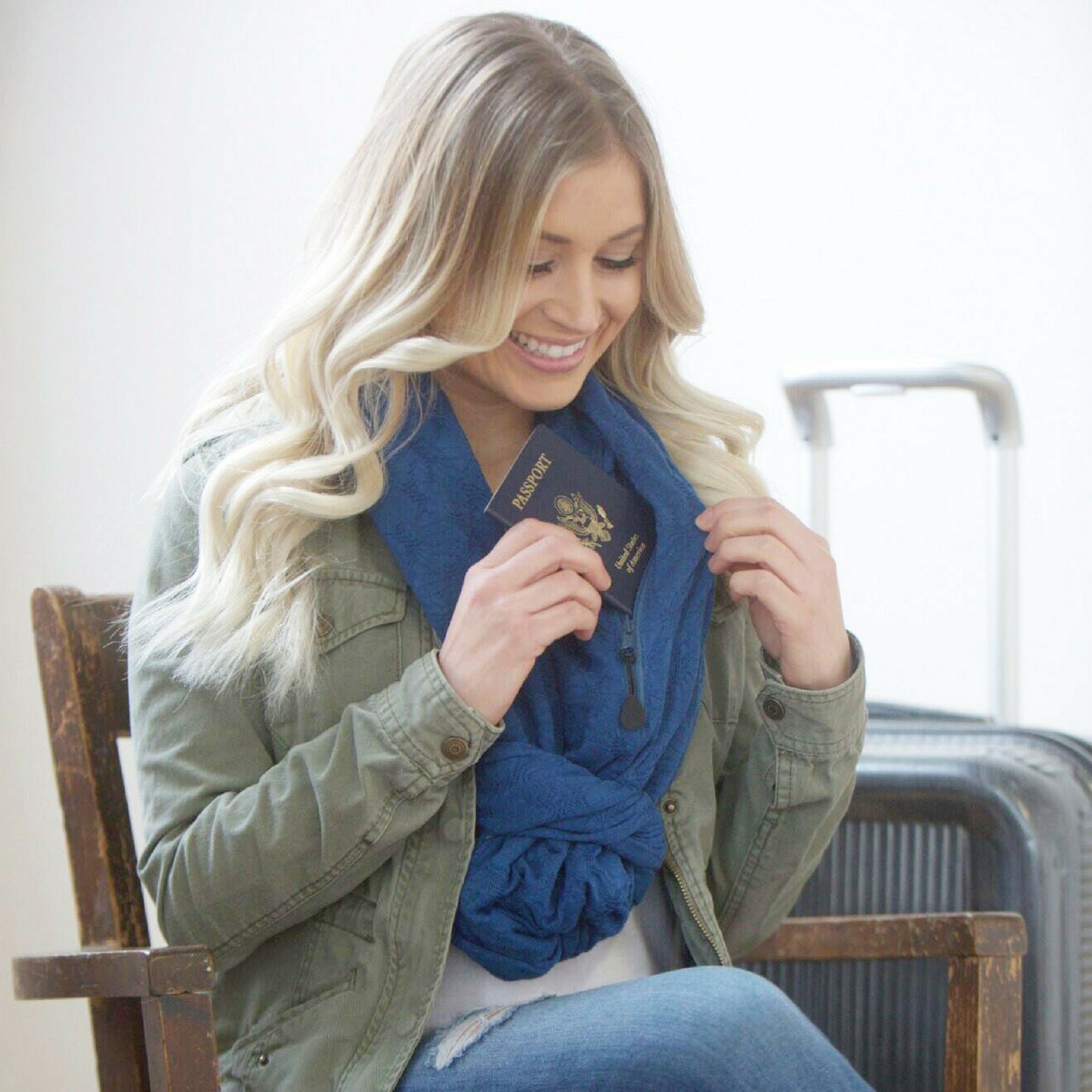 SHOLDIT Convertible Infinity Scarf with Pocket Mystic Blue Knot
