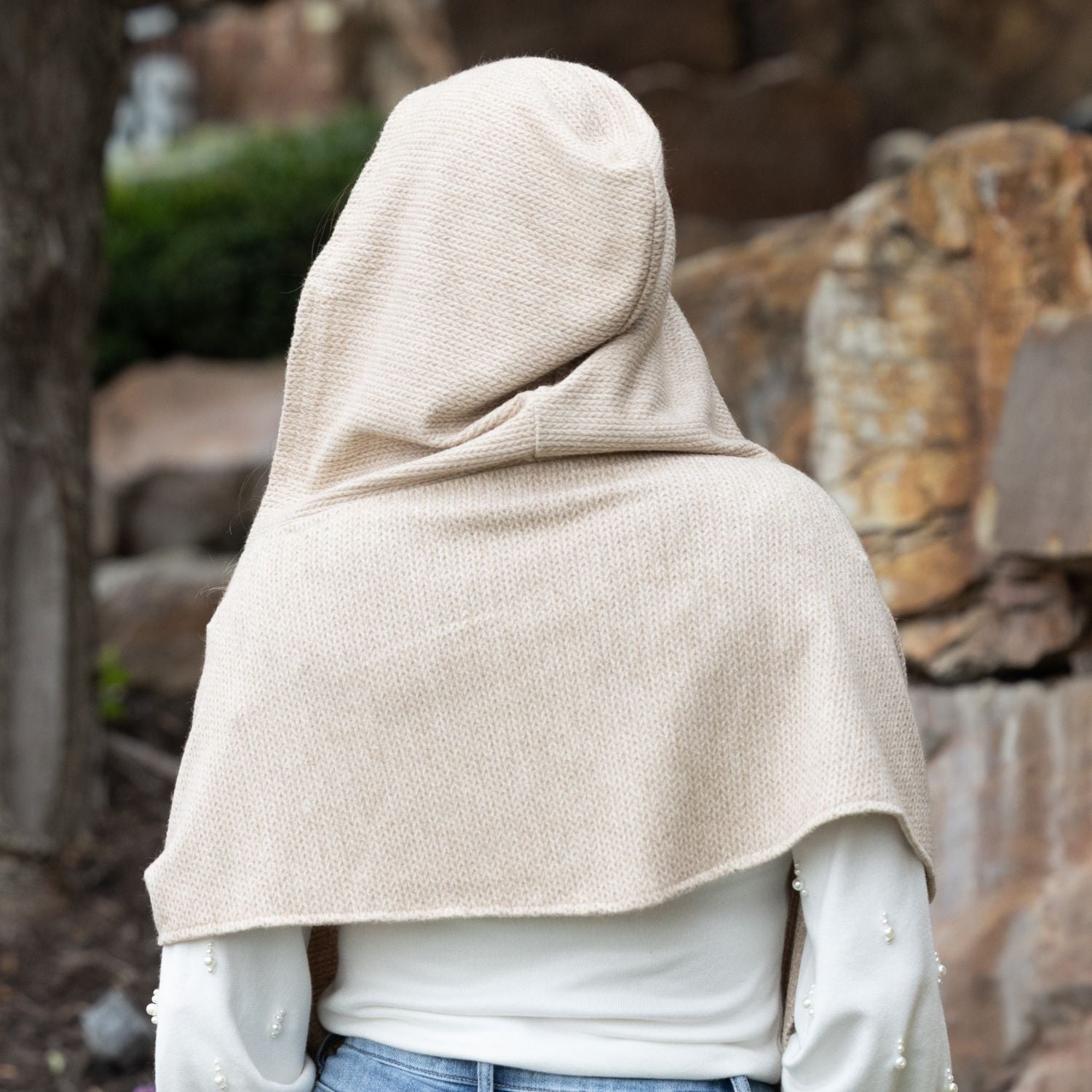 SHOLDIT® Multi-Pocket Hoodie Scarf™ hood up
